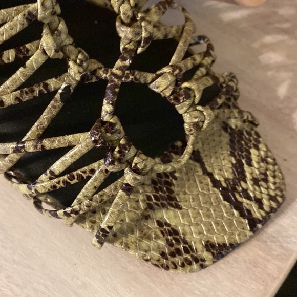 Vince Camuto Imagine Sandals size 6 - Picture 11 of 11